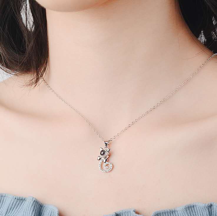Custom Cat Shape Projection Necklace - The Pet Pillow