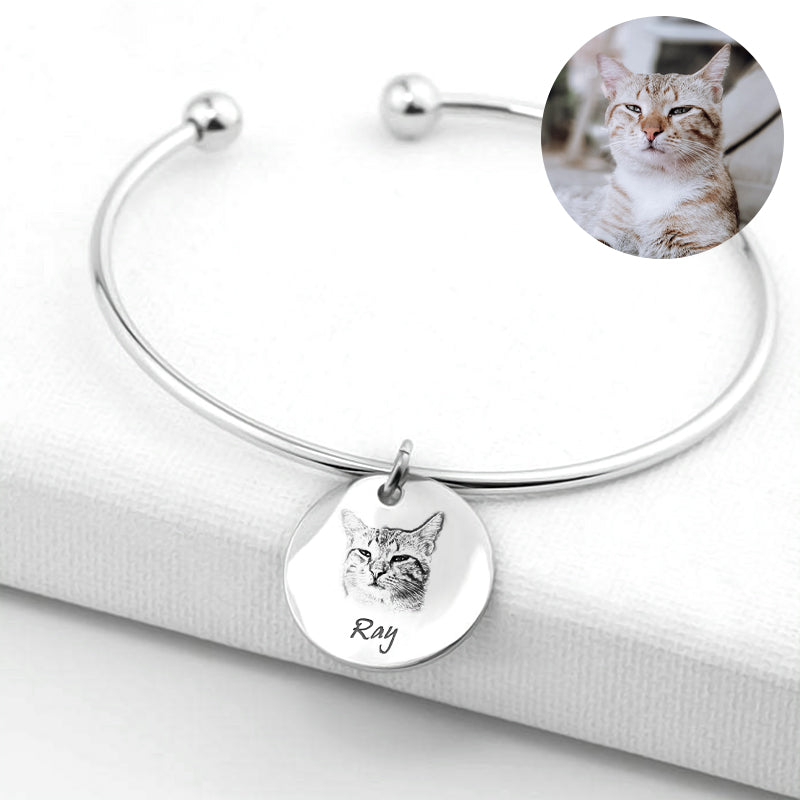 Custom Pet Photo and Name Engraved Bracelet - The Pet Pillow