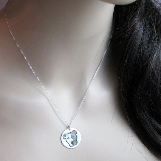 Custom Dog Cat Portrait Memorial Necklace with Name Engraved - The Pet Pillow